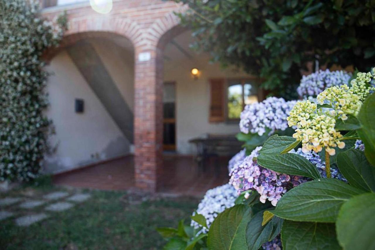 Le Ortensie - Holiday Country House Pisano Exterior photo